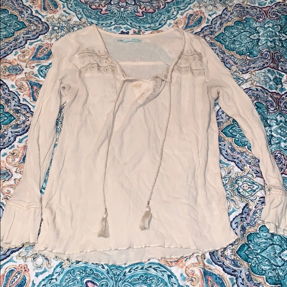 White Blouse/Long Sleeve